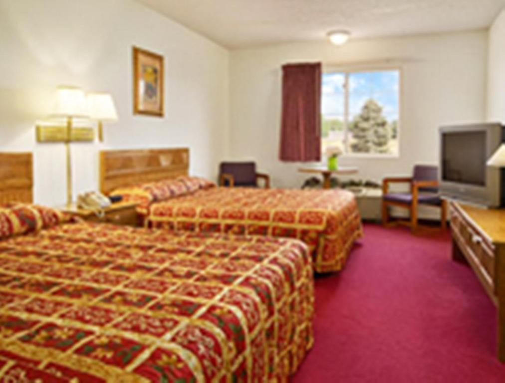 Westwood Inn & Suites - Kimball Chambre photo