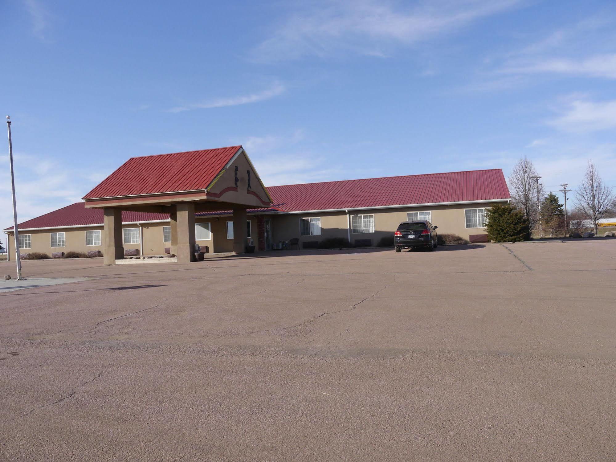 Westwood Inn & Suites - Kimball Extérieur photo